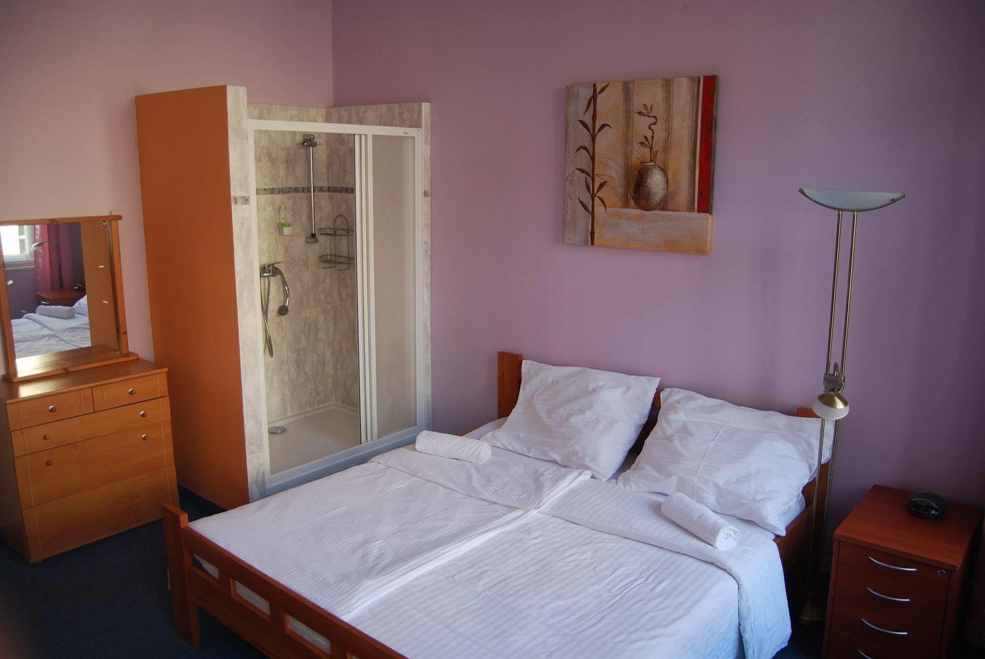 Club Hotel Praha ภายนอก รูปภาพ
