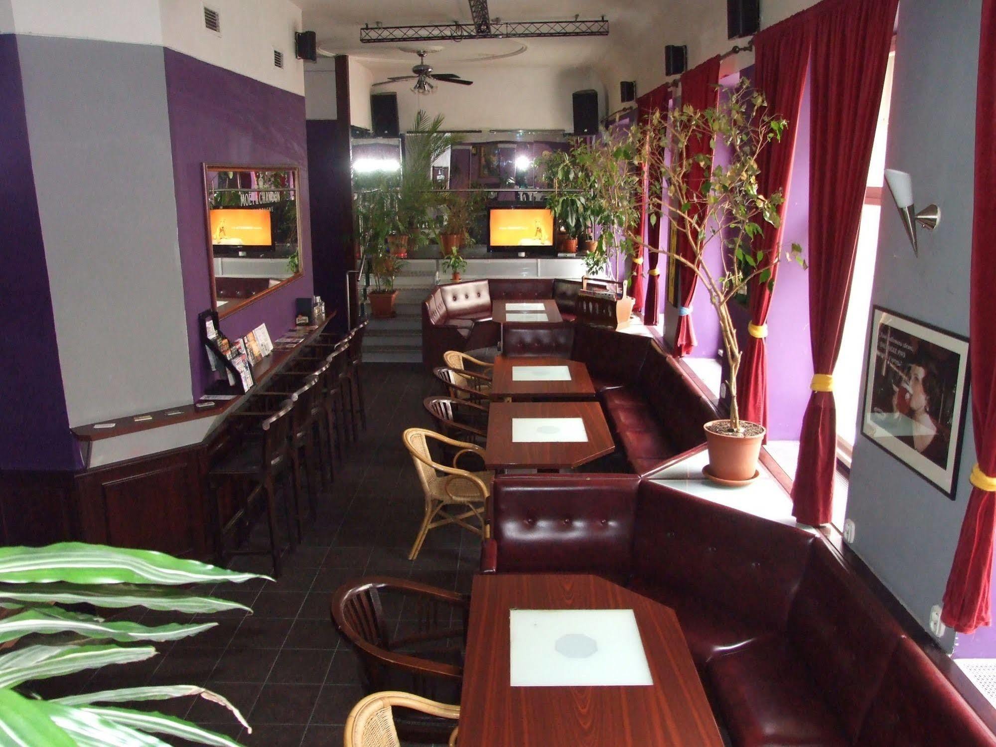 Club Hotel Praha ภายนอก รูปภาพ